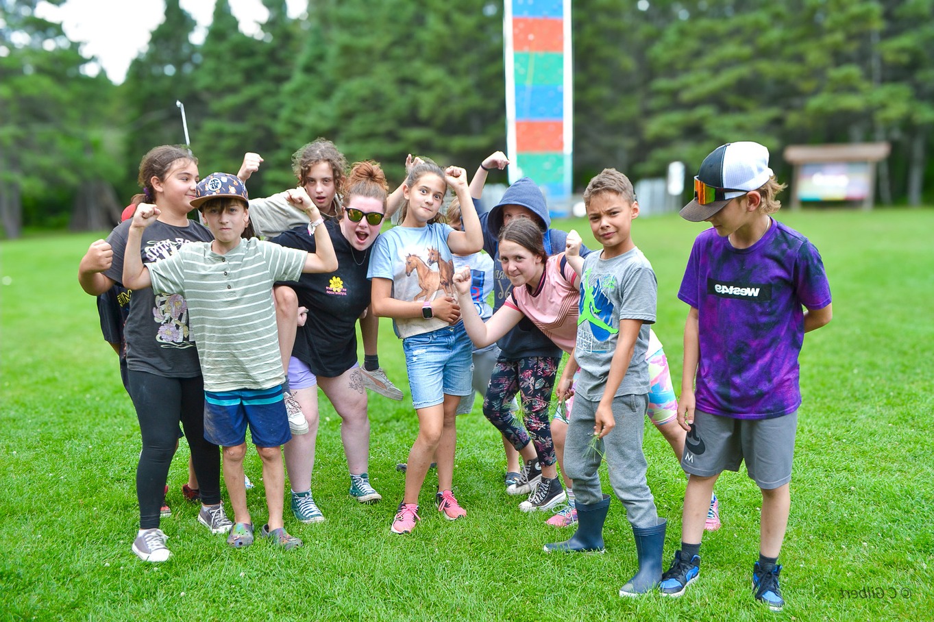 jeune camp jour terrain